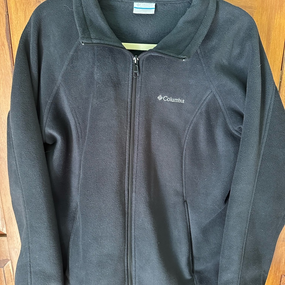 Columbia Dark Gray Fleece Jacket